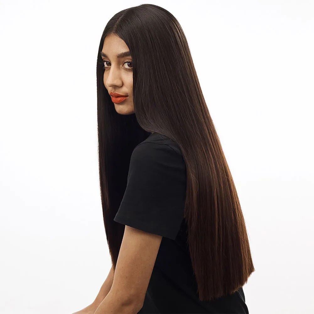 ghd straight on - straight & smooth spray 120ml 3 ghd straight on - straight & smooth spray 120ml