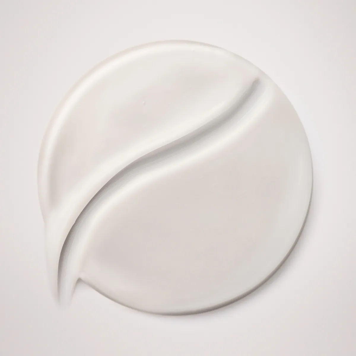 Kerasilk Styling Gl?ttende F?hn Creme 150 ml 6 Kerasilk Styling Gl?ttende F?hn Creme 150 ml